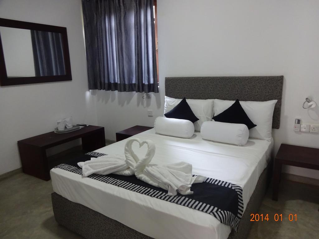 Aaranya Residence Kandy Exteriör bild